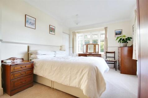 26a27a03-a247-44f...