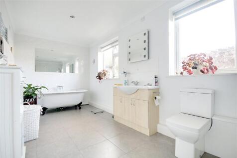 26a27a03-a247-44f...