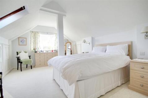 26a27a03-a247-44f...