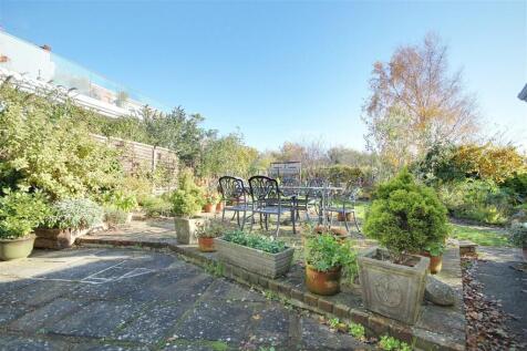 26a27a03-a247-44f...