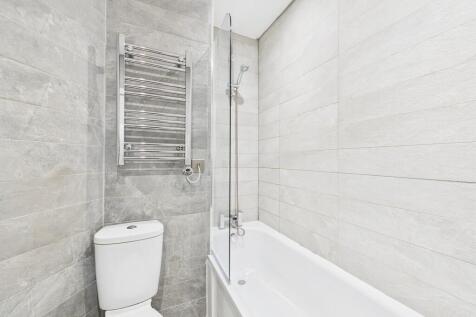 CAM03519G0-PR0418...