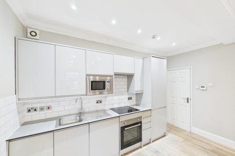 CAM03519G0-PR0419...