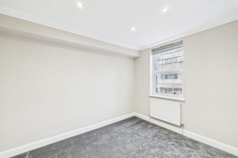 CAM03519G0-PR0419...