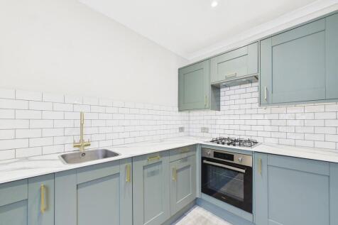 CAM03519G0-PR0420...