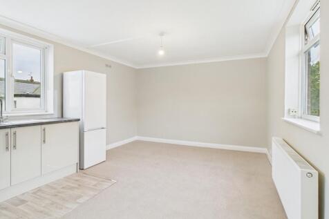 CAM04938G0-PR0347...