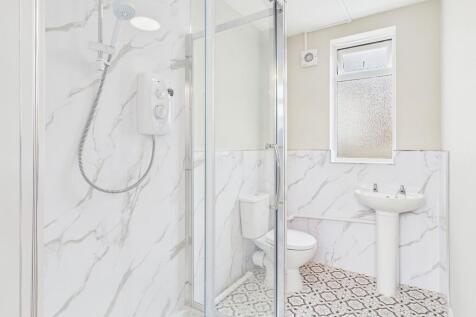 CAM04938G0-PR0347...