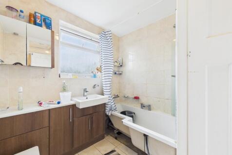 CAM03519G0-PR0421...