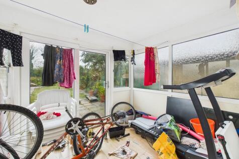 CAM03519G0-PR0421...