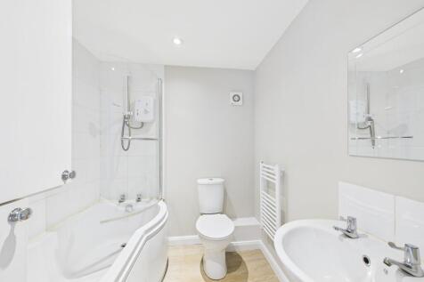 CAM03519G0-PR0423...