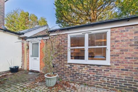 CAM03519G0-PR0423...