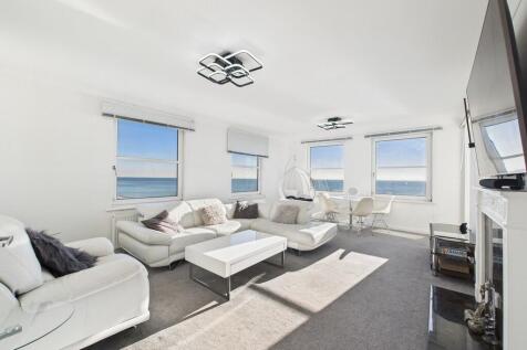 CAM04693G0-PR0044...