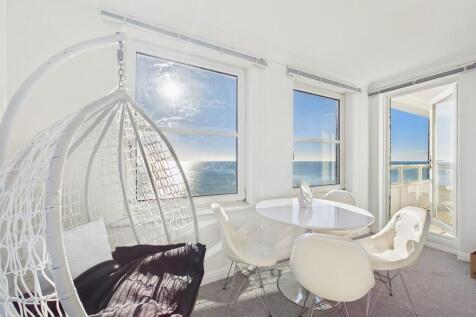 CAM04693G0-PR0044...