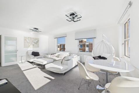 CAM04693G0-PR0044...