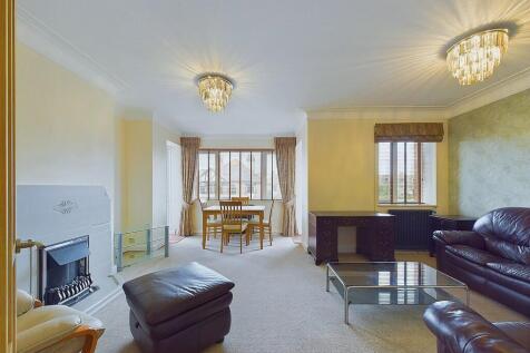 CAM03519G0-PR0121...