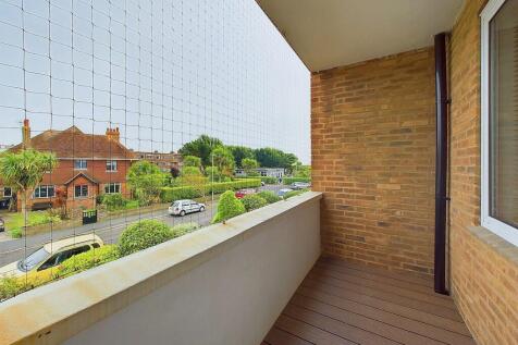 CAM03519G0-PR0121...