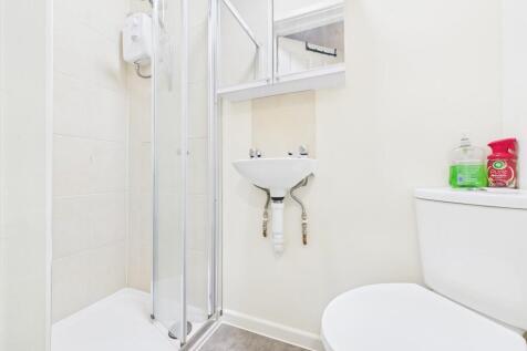 CAM03519G0-PR0425...