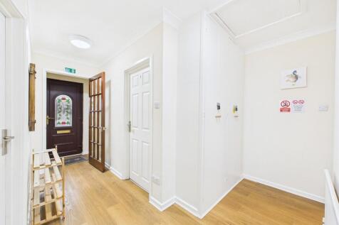 CAM03519G0-PR0425...