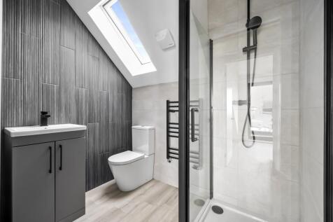 Brighton Road 74a...