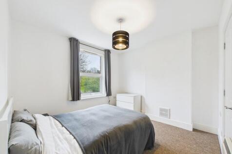 CAM03519G0-PR0427...