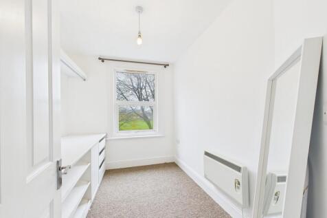 CAM03519G0-PR0427...