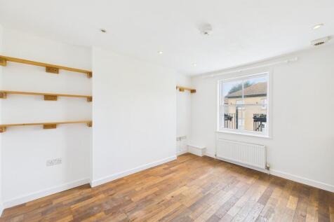 CAM03987G0-PR0200...