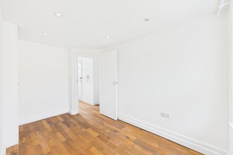 CAM03987G0-PR0200...