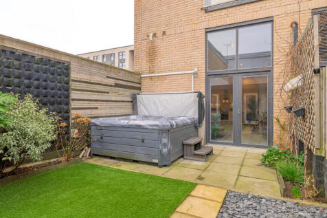 Property Image 12