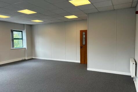 Suite E - 3