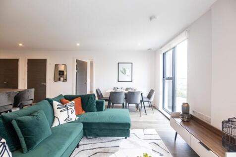 3 Bed Show Apartm...