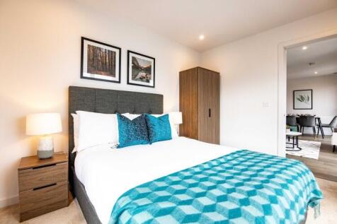 3 Bed Show Apartm...