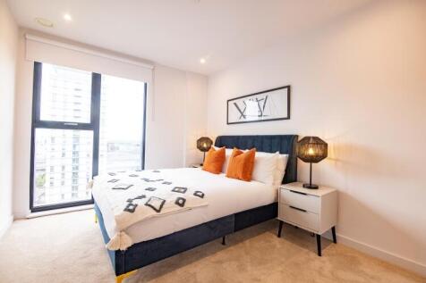 3 Bed Show Apartm...