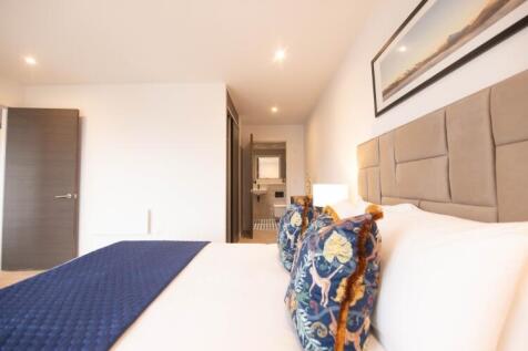 3 Bed Show Apartm...