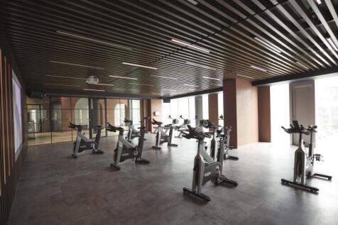10.Spin Studio