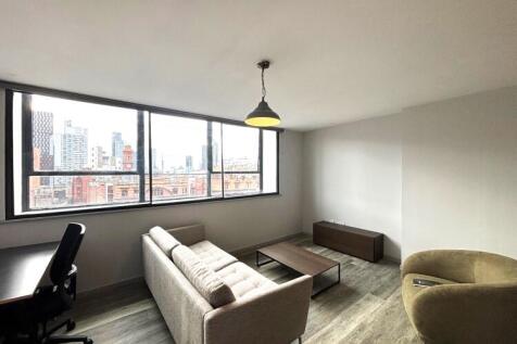 Living room 3