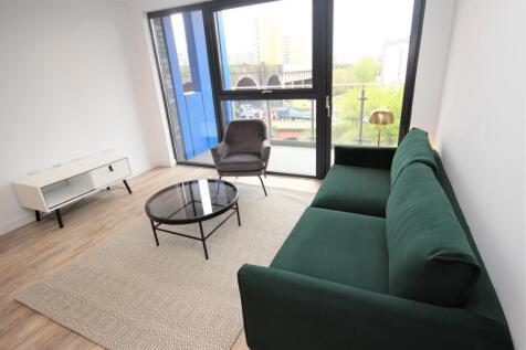 Living Area 2