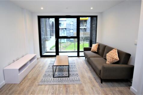 Living Area 2