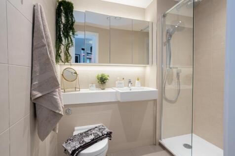 Master En-Suite