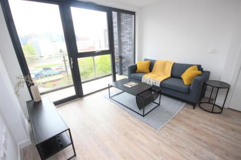 Living Area 2
