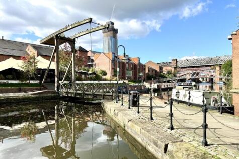 The Wharf, Bridge