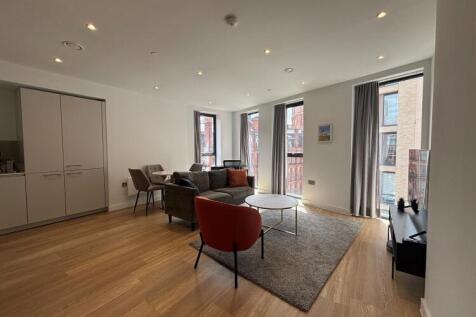 Living room 2