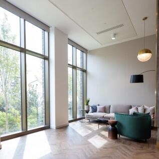 Lobby (3)