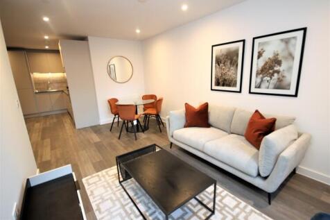 Living Area 2