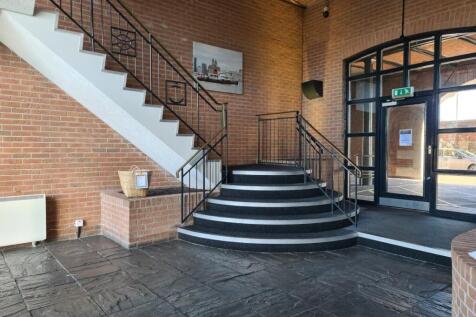 communal entrance