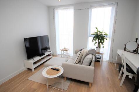 Living Area 2