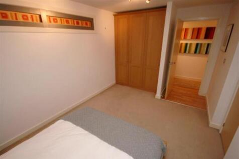 Bedroom (2)