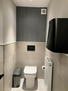 6 Hope Street Refurbished Toilet Facilities