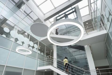 7 Lochside View  Atrium stairs.jpg