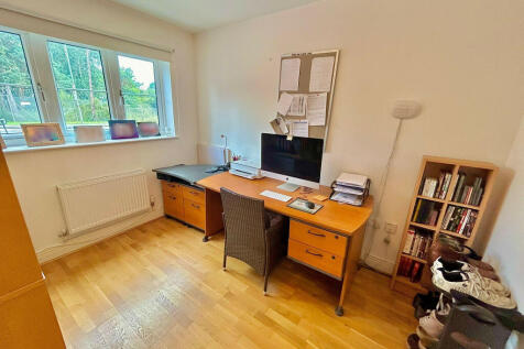 Study/Bedroom 5