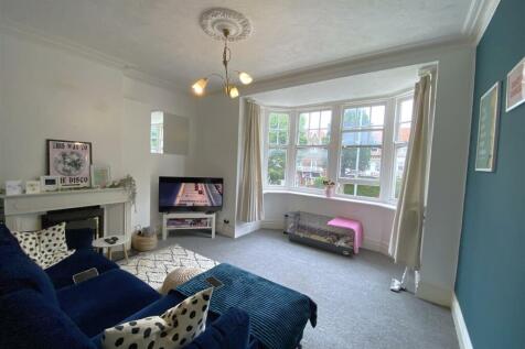 Living room.jpg