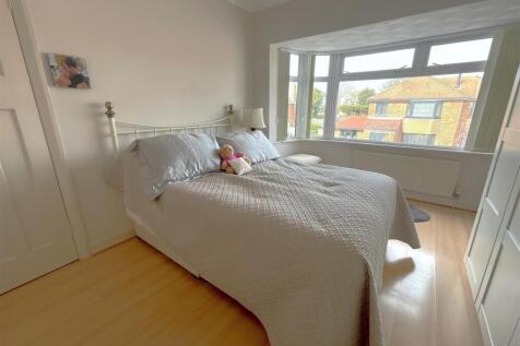 1. Bedroom 1.jpg